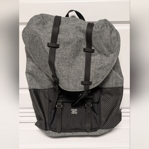 Herschel Supply Co. Men's Little America Grey/Black Backpack